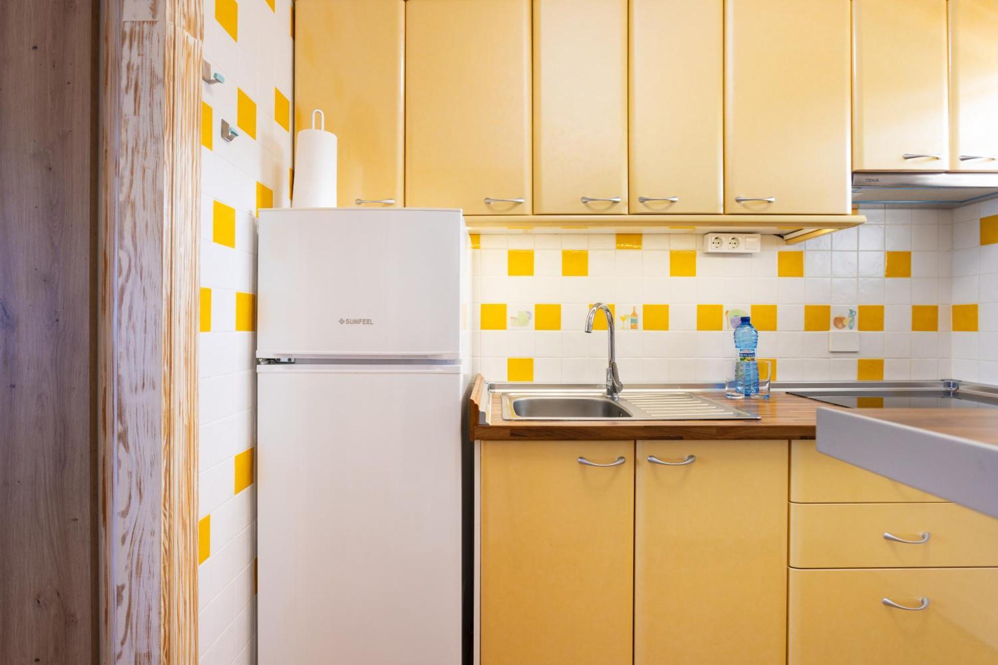 Cozy Seafront Studio With Balcony & Ocean Views San Marcos  المظهر الخارجي الصورة