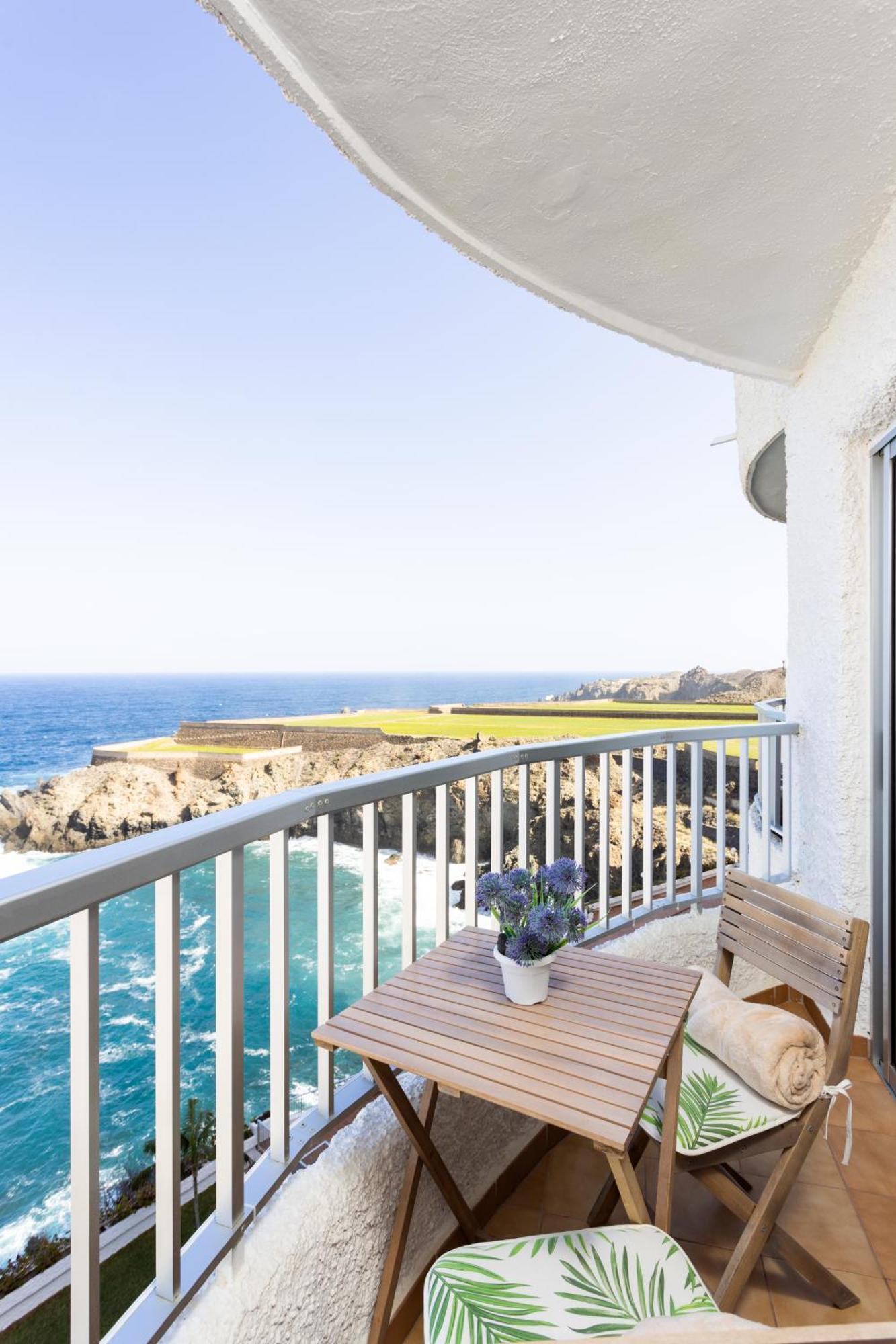 Cozy Seafront Studio With Balcony & Ocean Views San Marcos  المظهر الخارجي الصورة